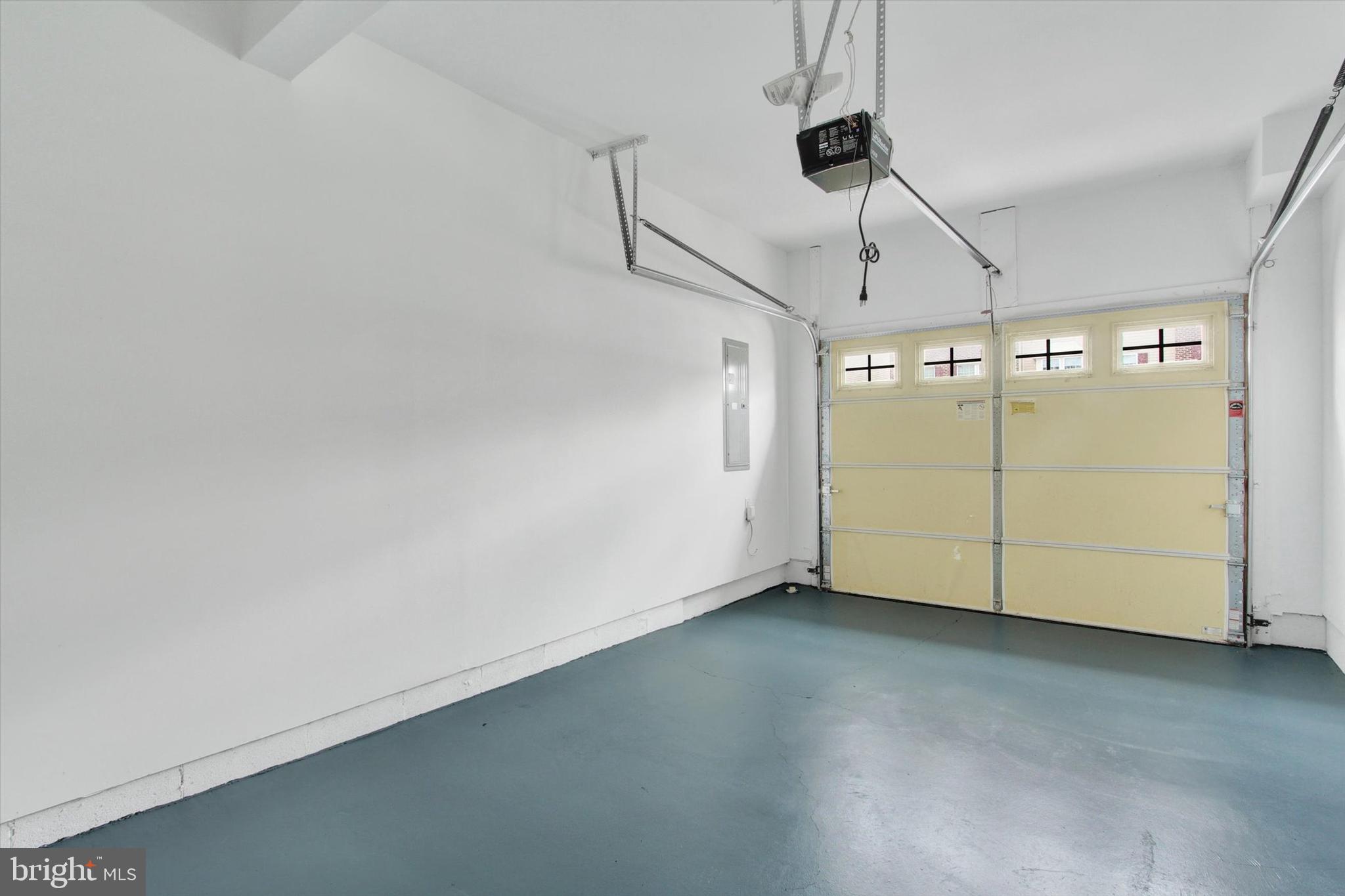 CHERRY TREE - Residential