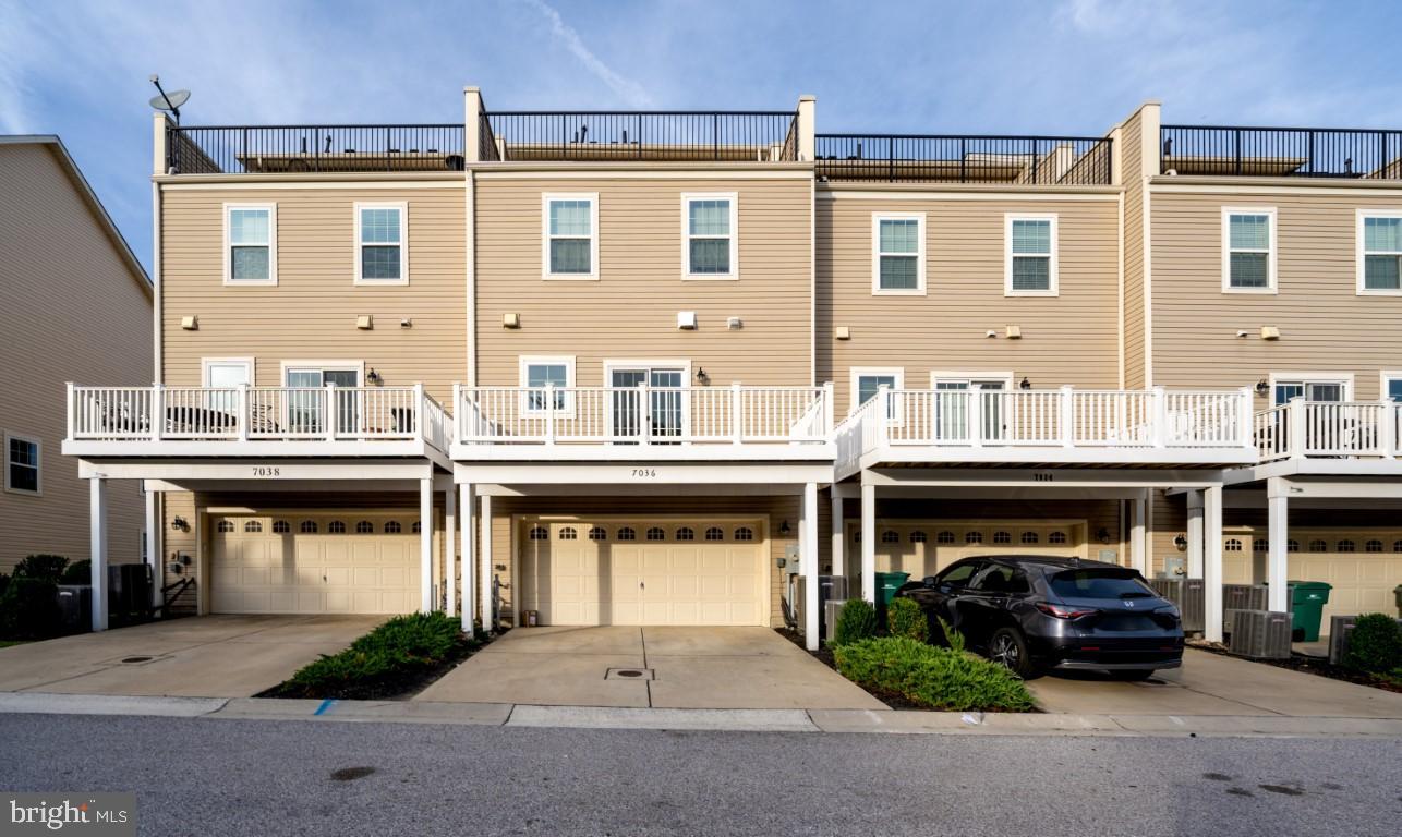 OXFORD SQUARE - Residential Lease