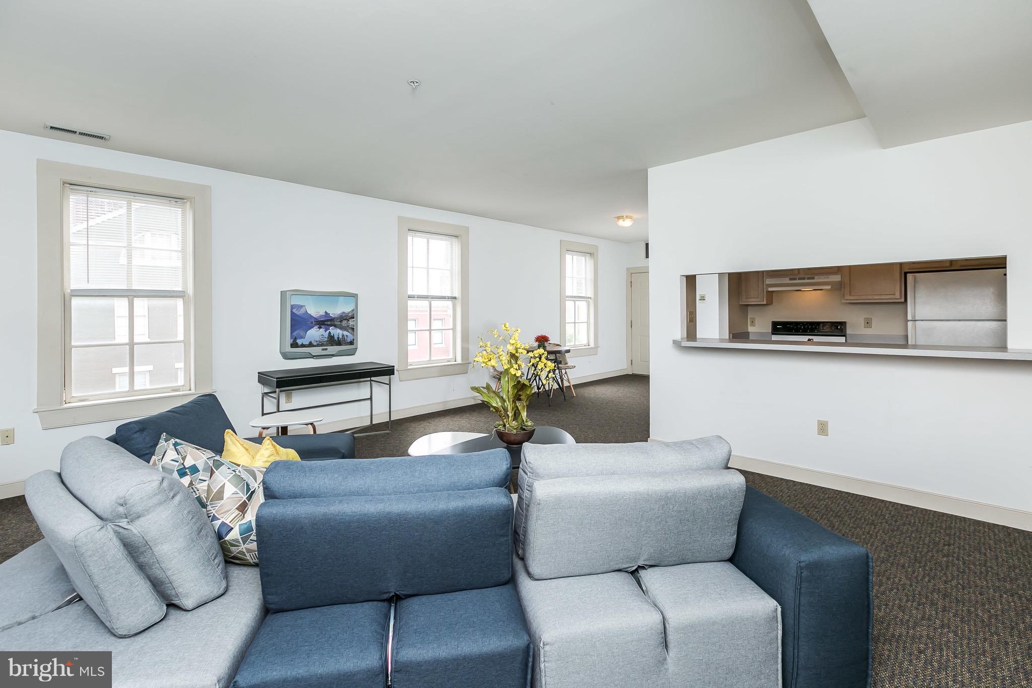 FEDERAL HILL HISTORIC DISTRICT - Residential Lease