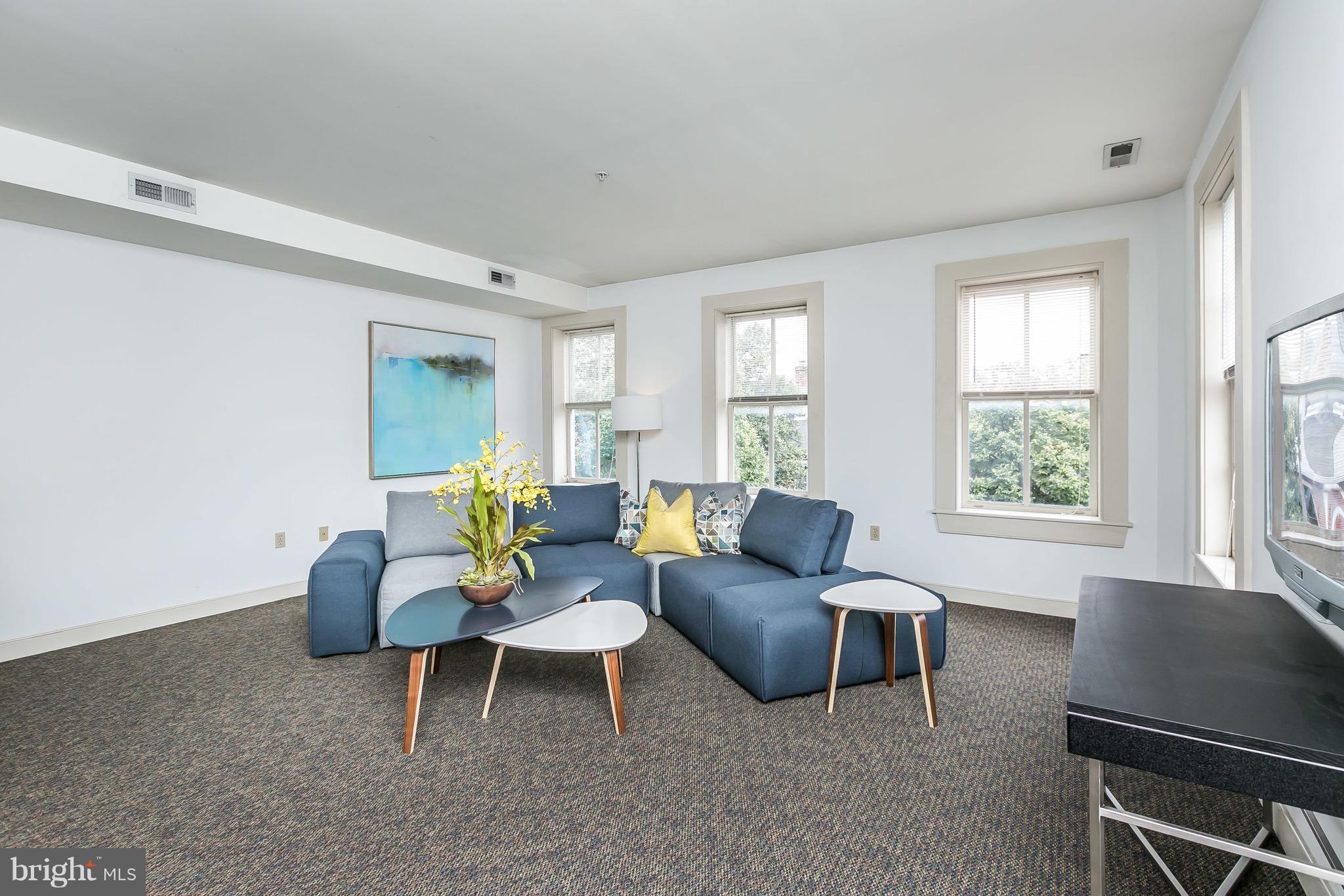 FEDERAL HILL HISTORIC DISTRICT - Residential Lease