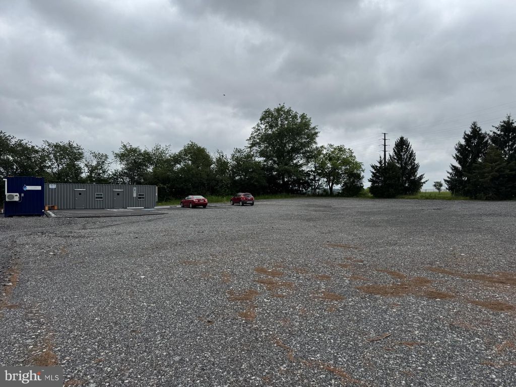 Photo of 935 Stone Hill Road #REAR, DENVER, PA 17517 (MLS # PALA2071264)