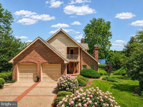 Photo of 980 S River Landing Road, EDGEWATER, MD 21037 (MLS # MDAA2146690)