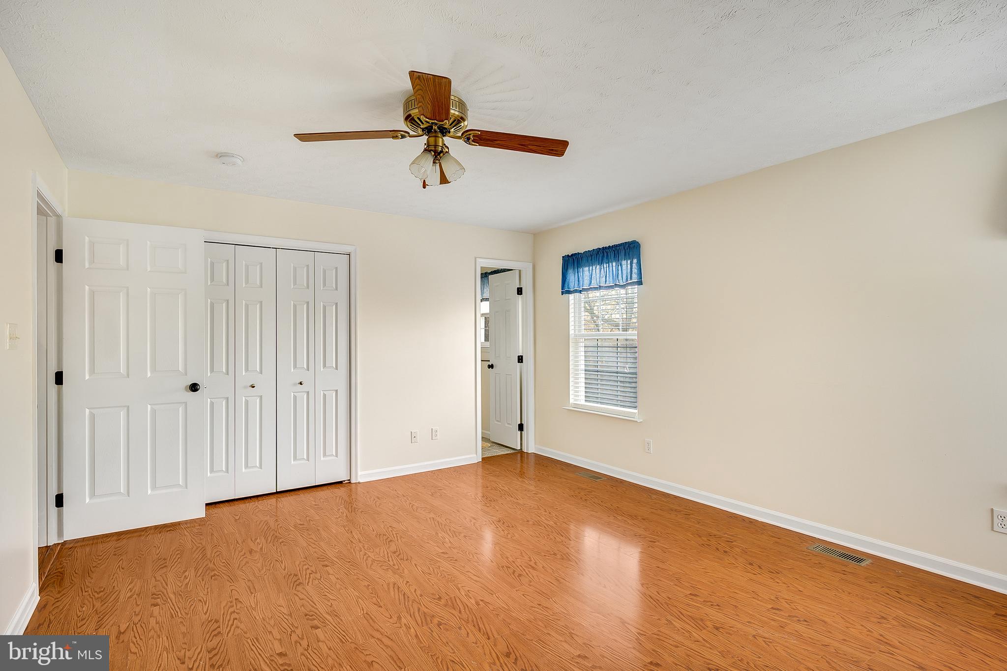 LAYSIDE - Residential