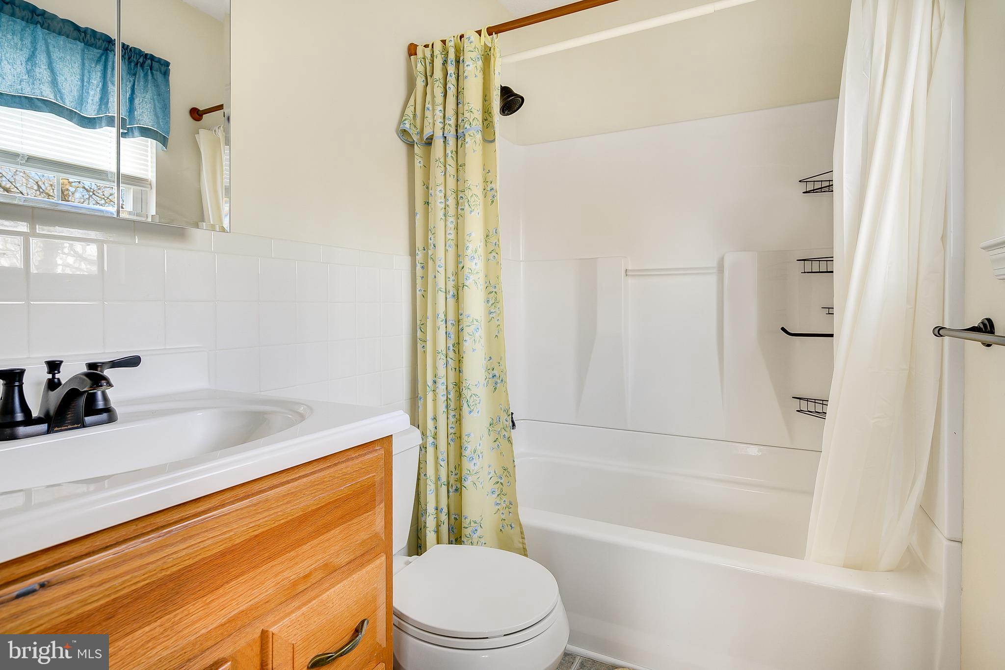 LAYSIDE - Residential