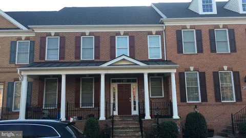 22573 Willington Square, Ashburn, VA MLS: VALO2114102