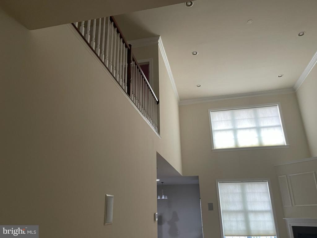 22573 WILLINGTON SQUARE