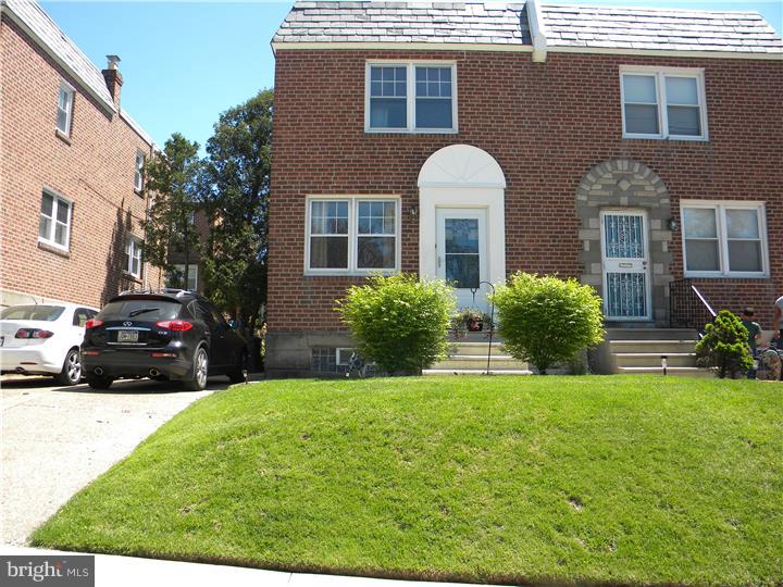 LAWNDALE - Residential