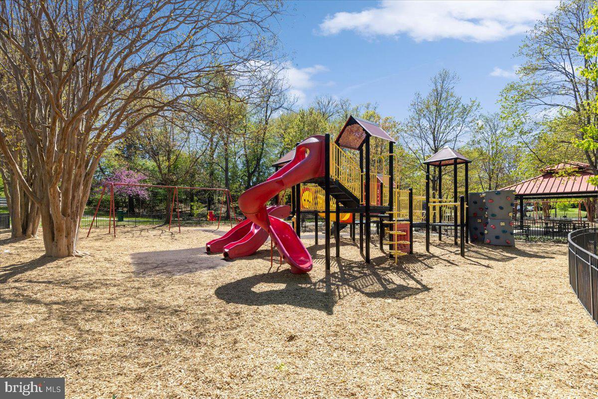 PENROSE - Residential