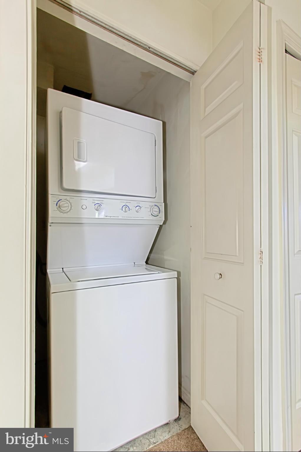 ARLINGTON - Residential Lease