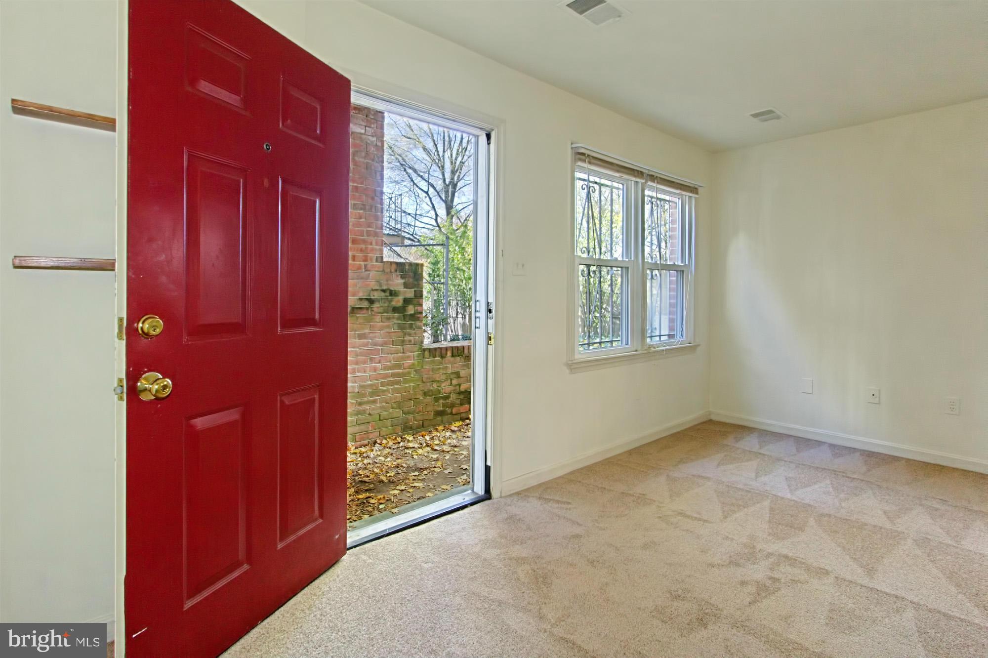 ARLINGTON - Residential Lease