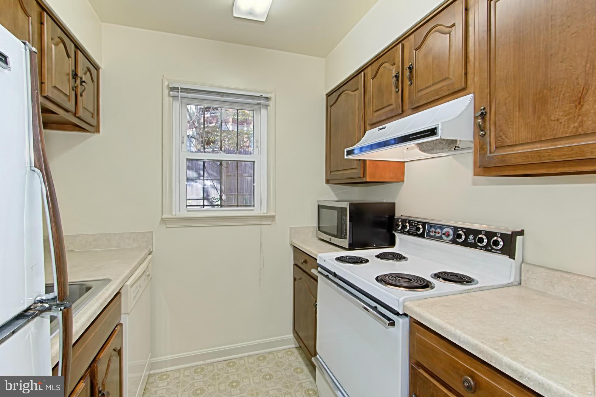 ARLINGTON - Residential Lease