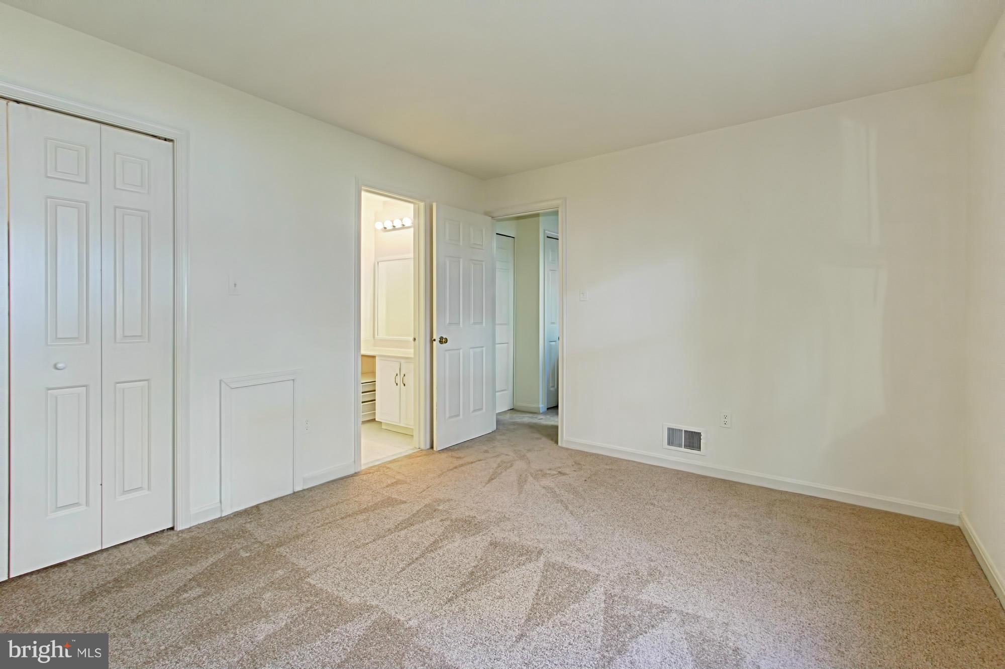 ARLINGTON - Residential Lease