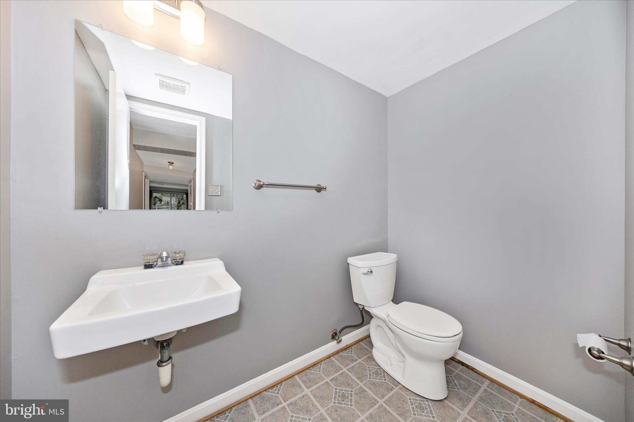 JEFFERSON VILLAGE - Residential