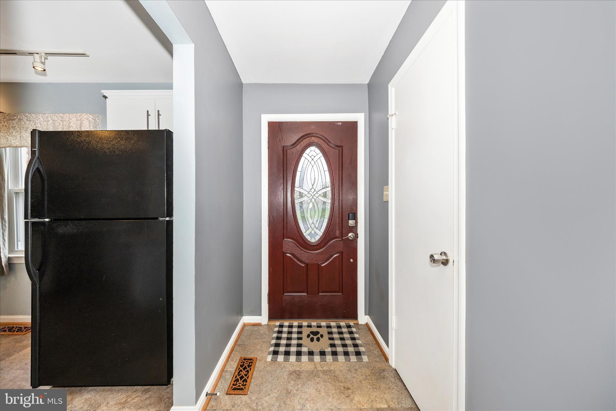 JEFFERSON VILLAGE - Residential