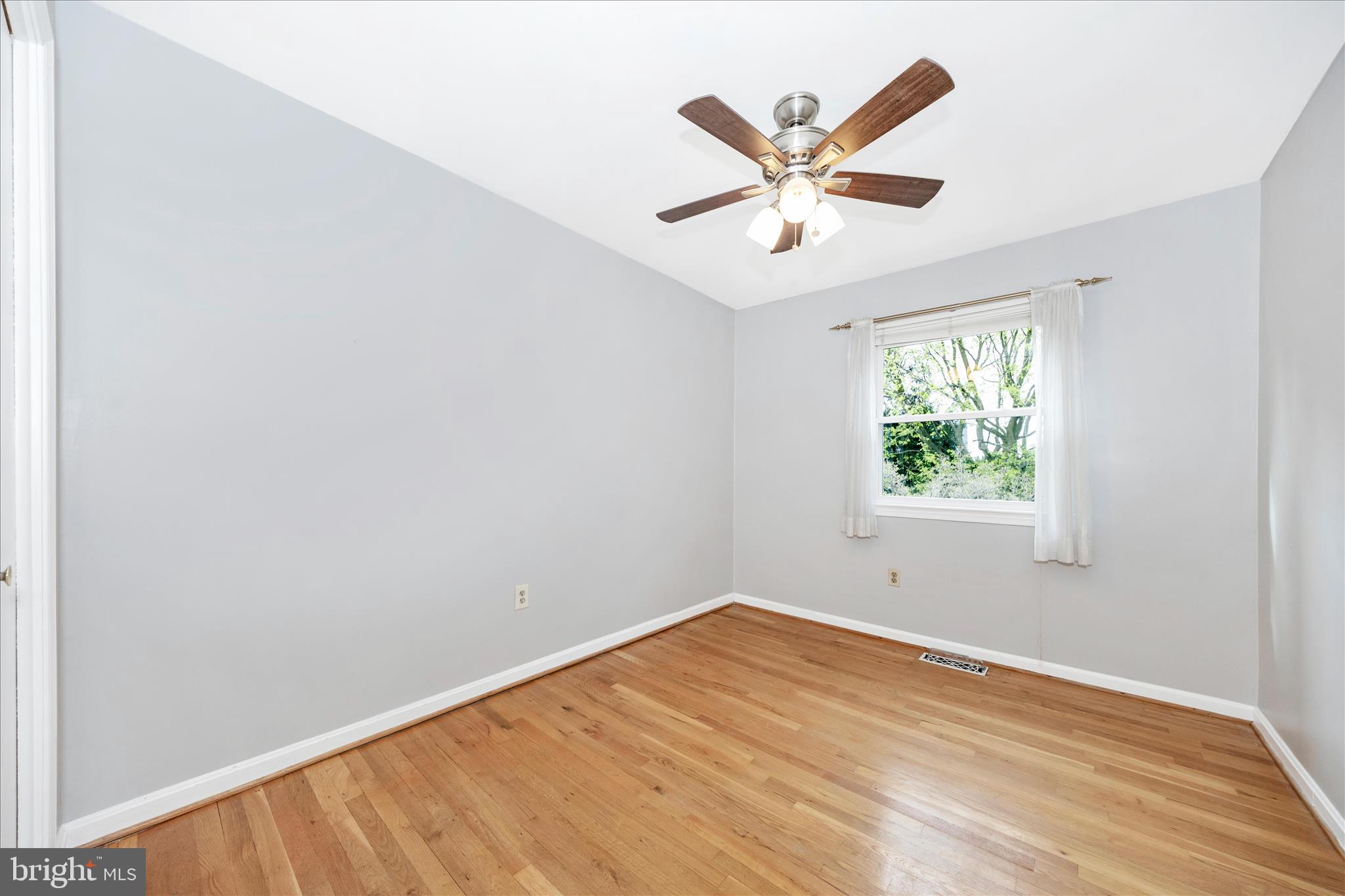 JEFFERSON VILLAGE - Residential