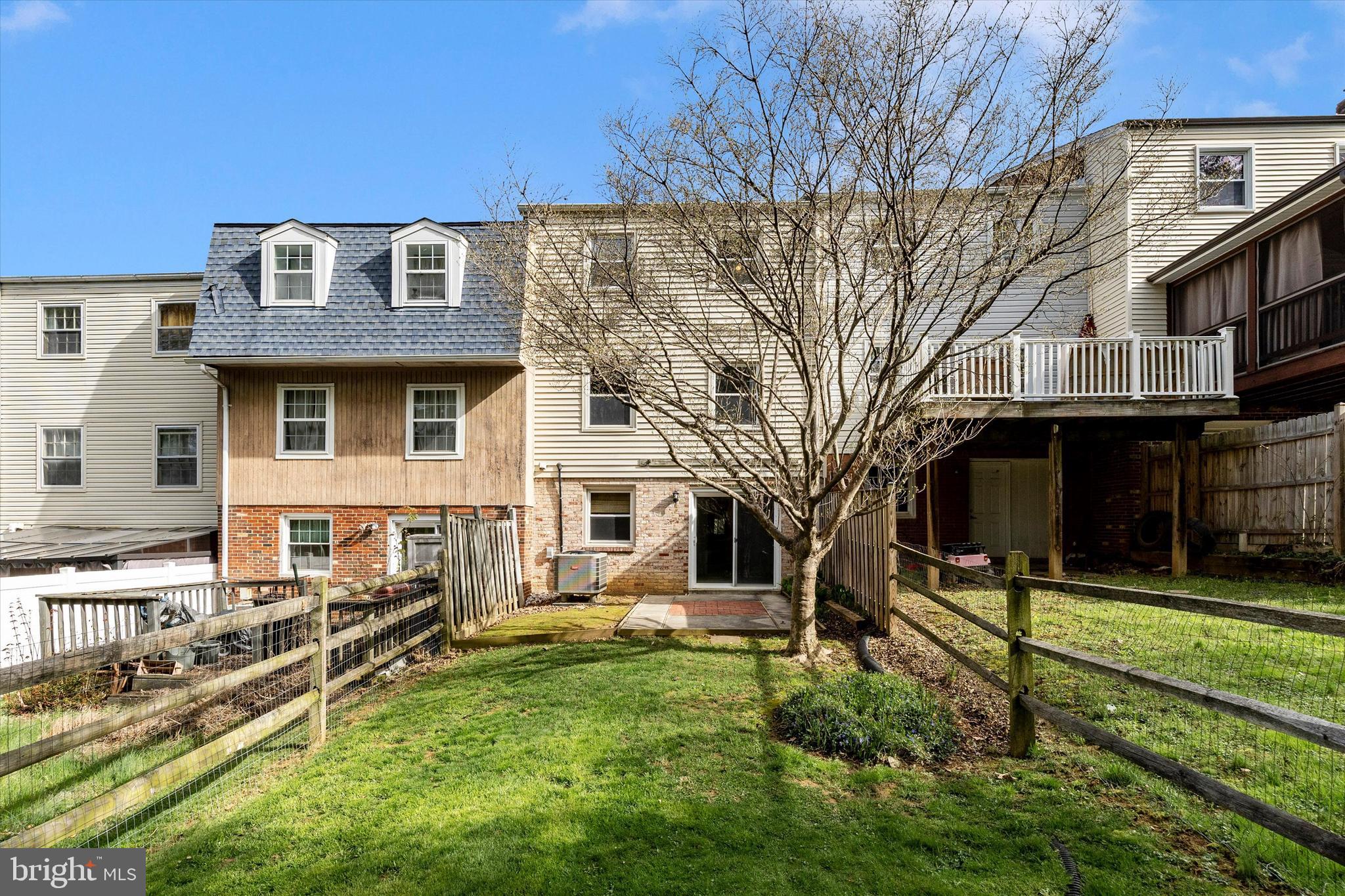 JEFFERSON VILLAGE - Residential