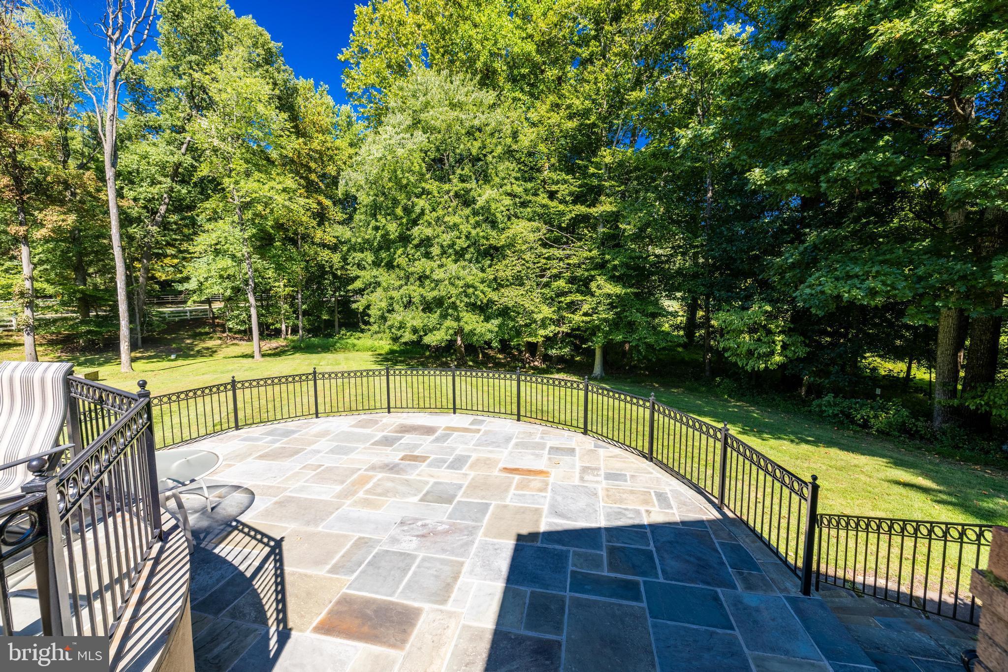 AVENEL - Residential