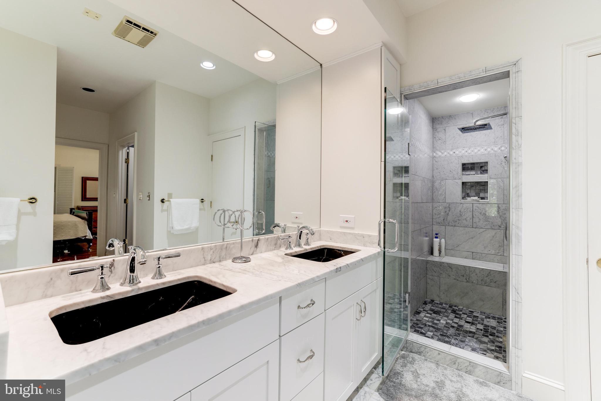 AVENEL - Residential