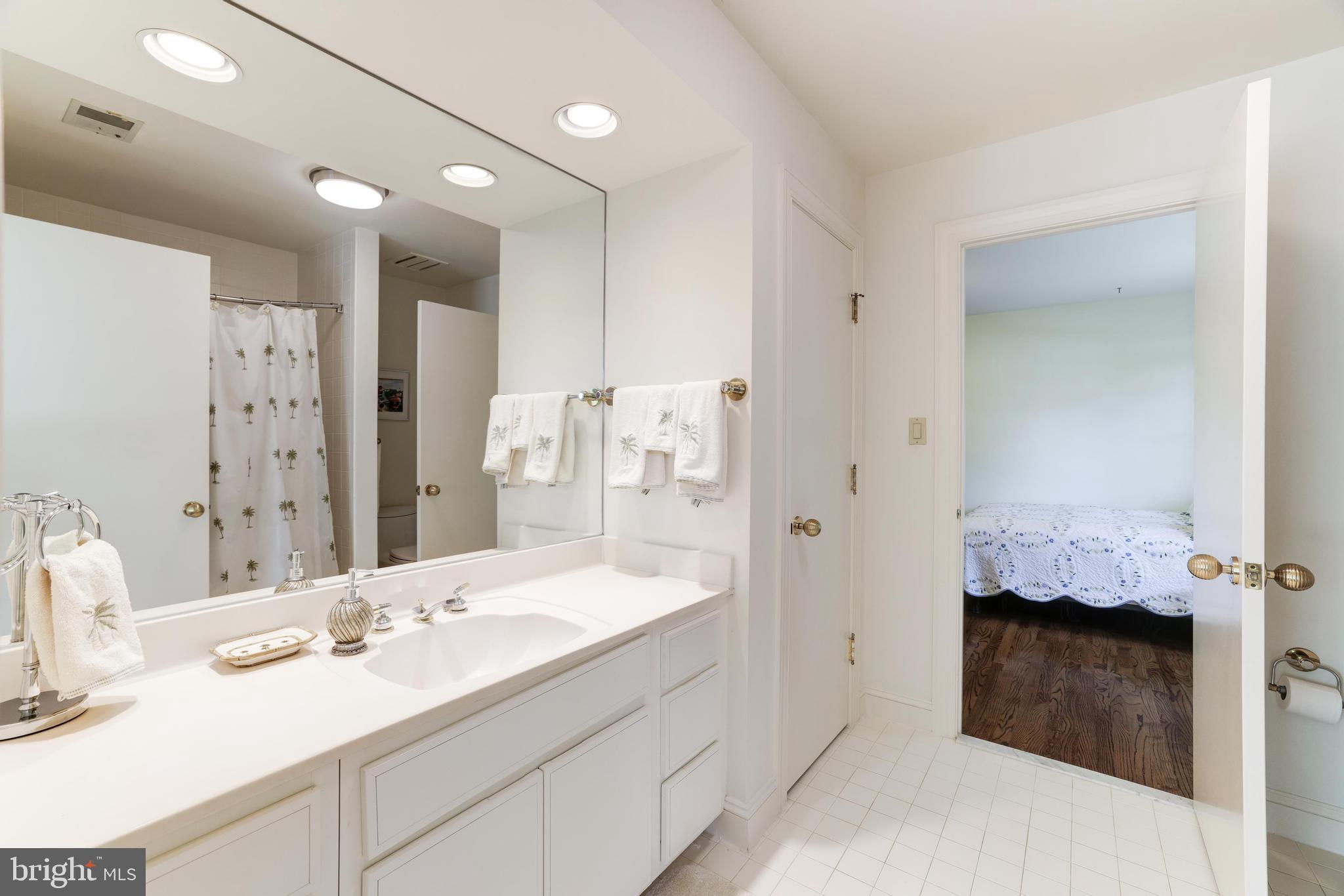 AVENEL - Residential