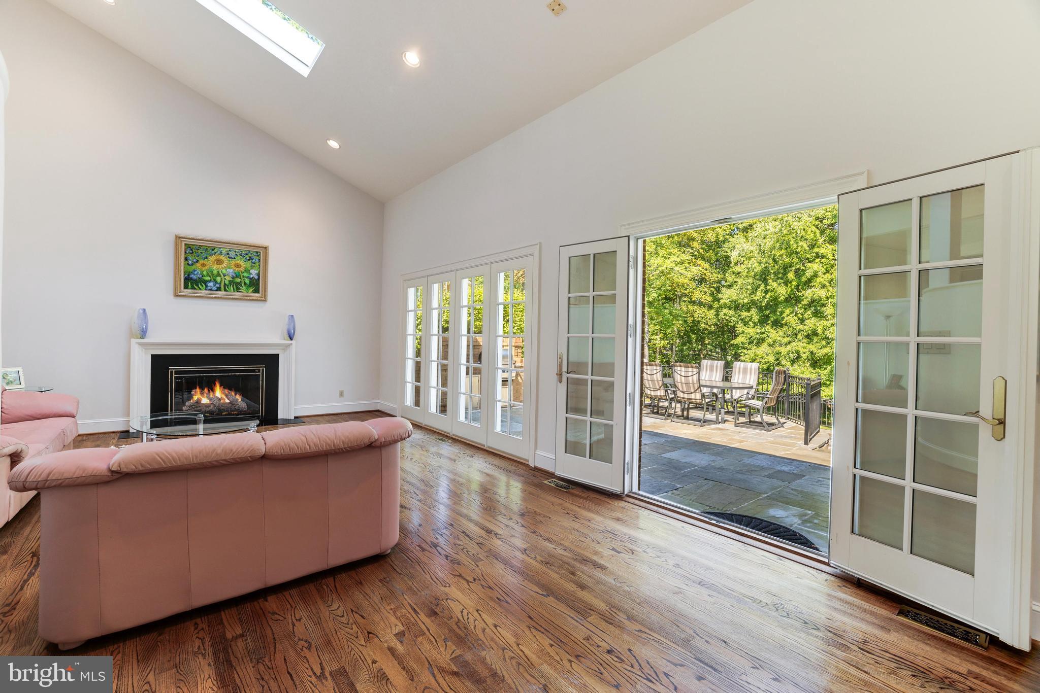 AVENEL - Residential