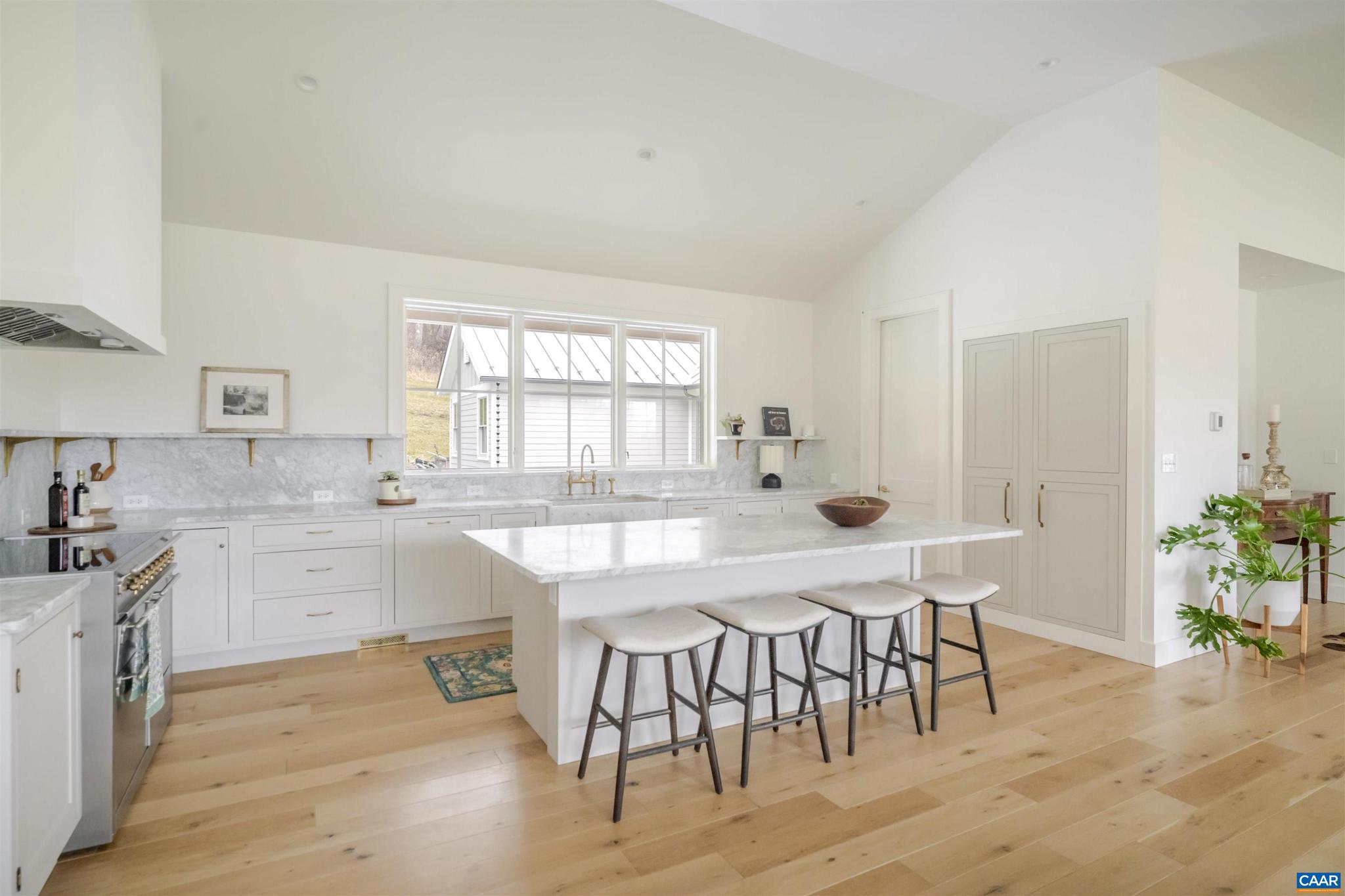 BUNDORAN FARM - Residential