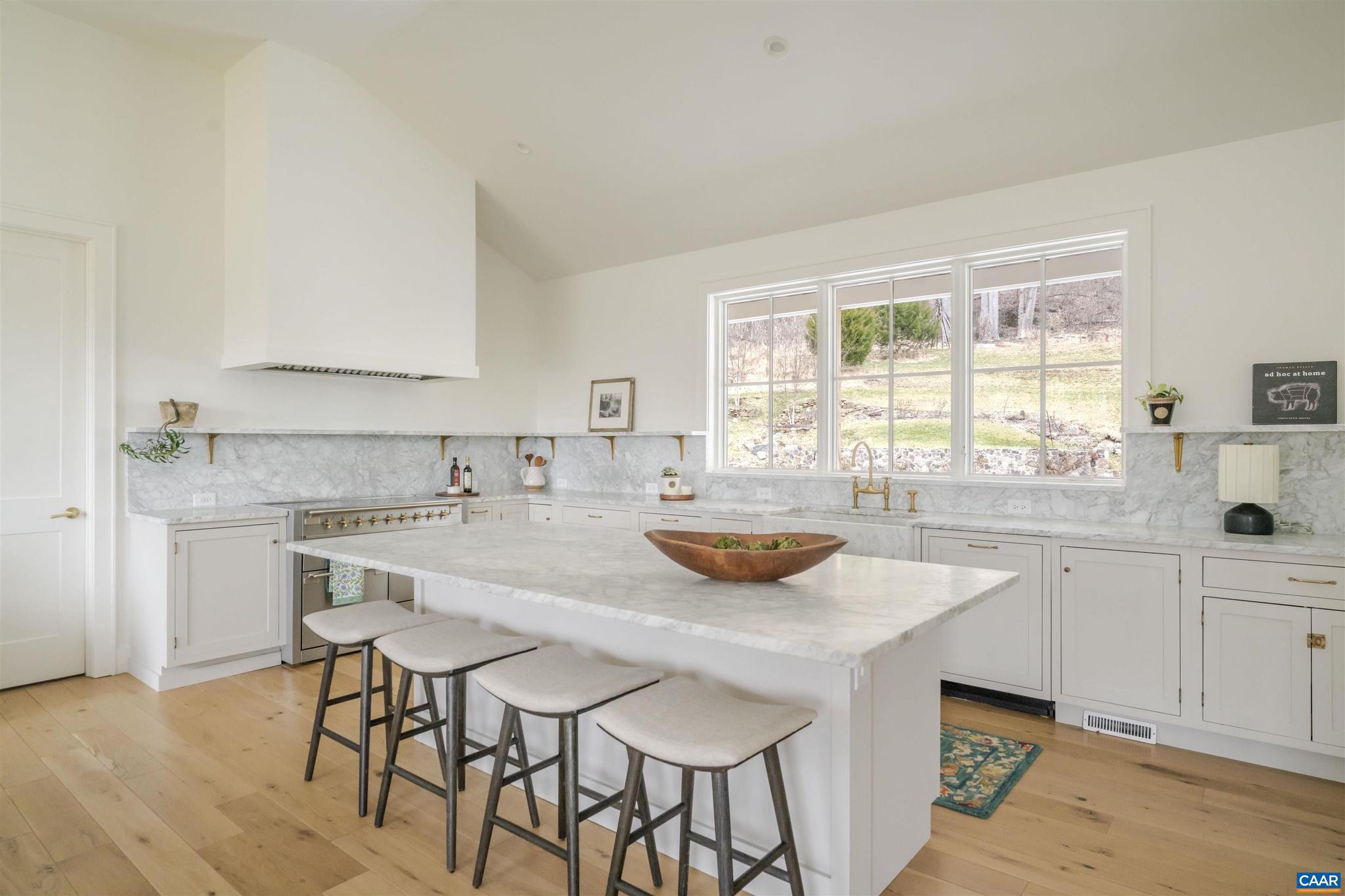 BUNDORAN FARM - Residential