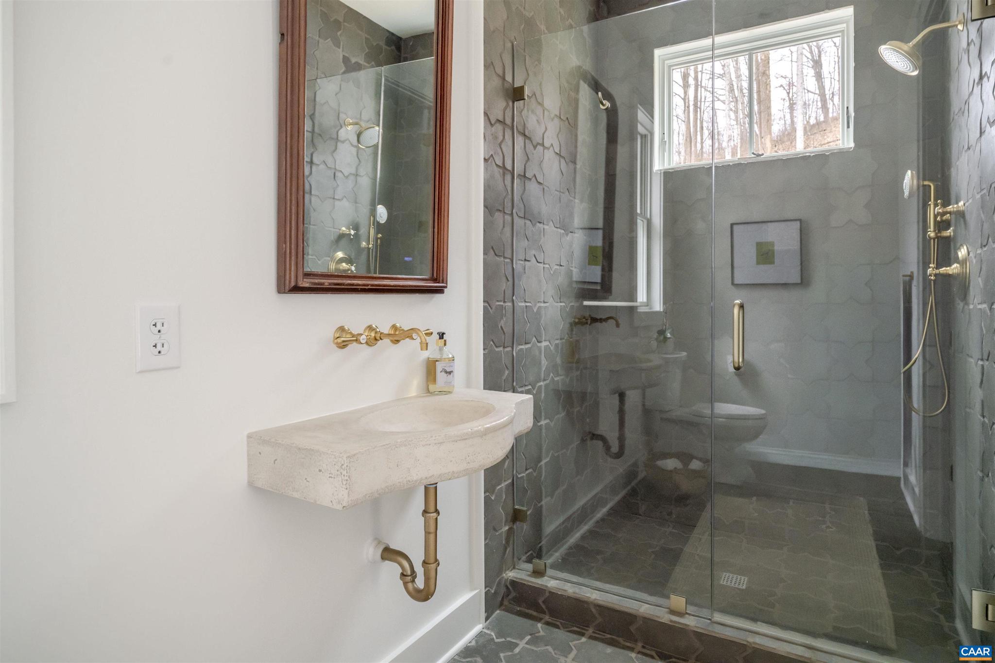 BUNDORAN FARM - Residential