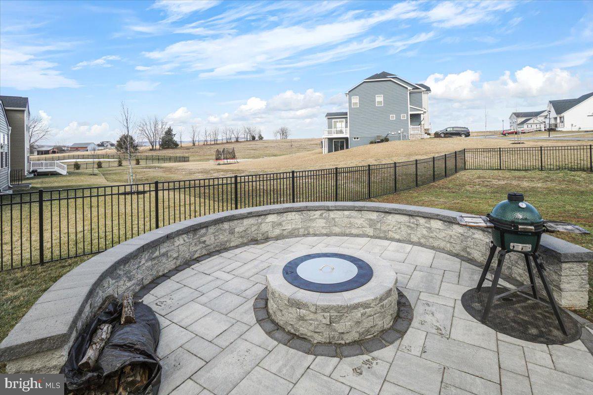 WOODBOURNE MANOR - Residential