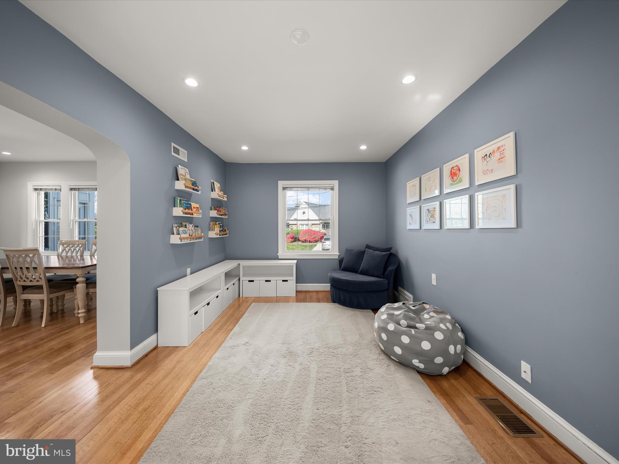 CHEVY CHASE TERRACE - Residential