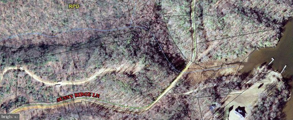 RIVERWIND FARMS - Land