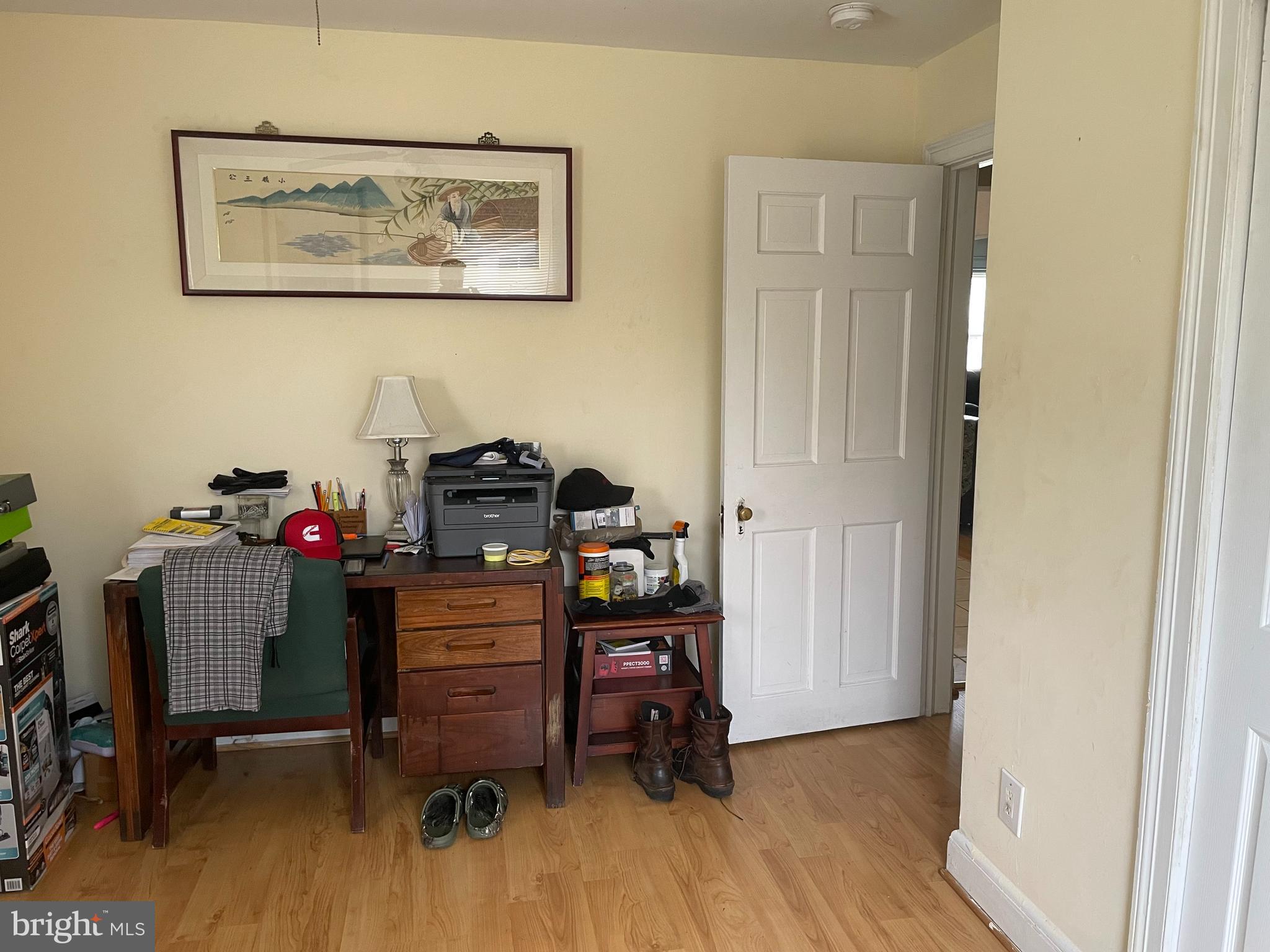 FAIRFAX - Residential