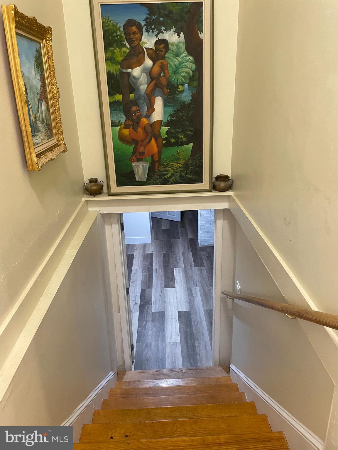 FAIRFAX - Residential