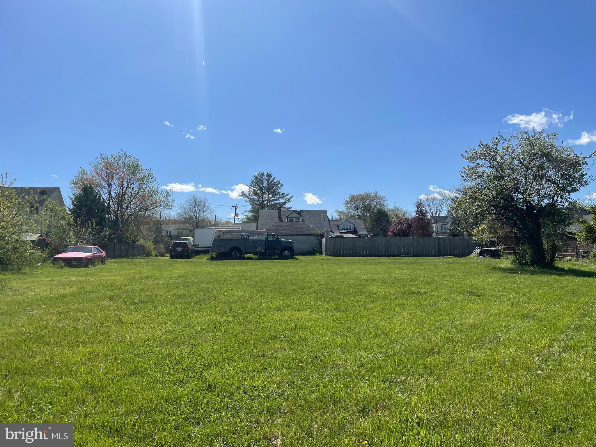 FAIRFAX - Residential