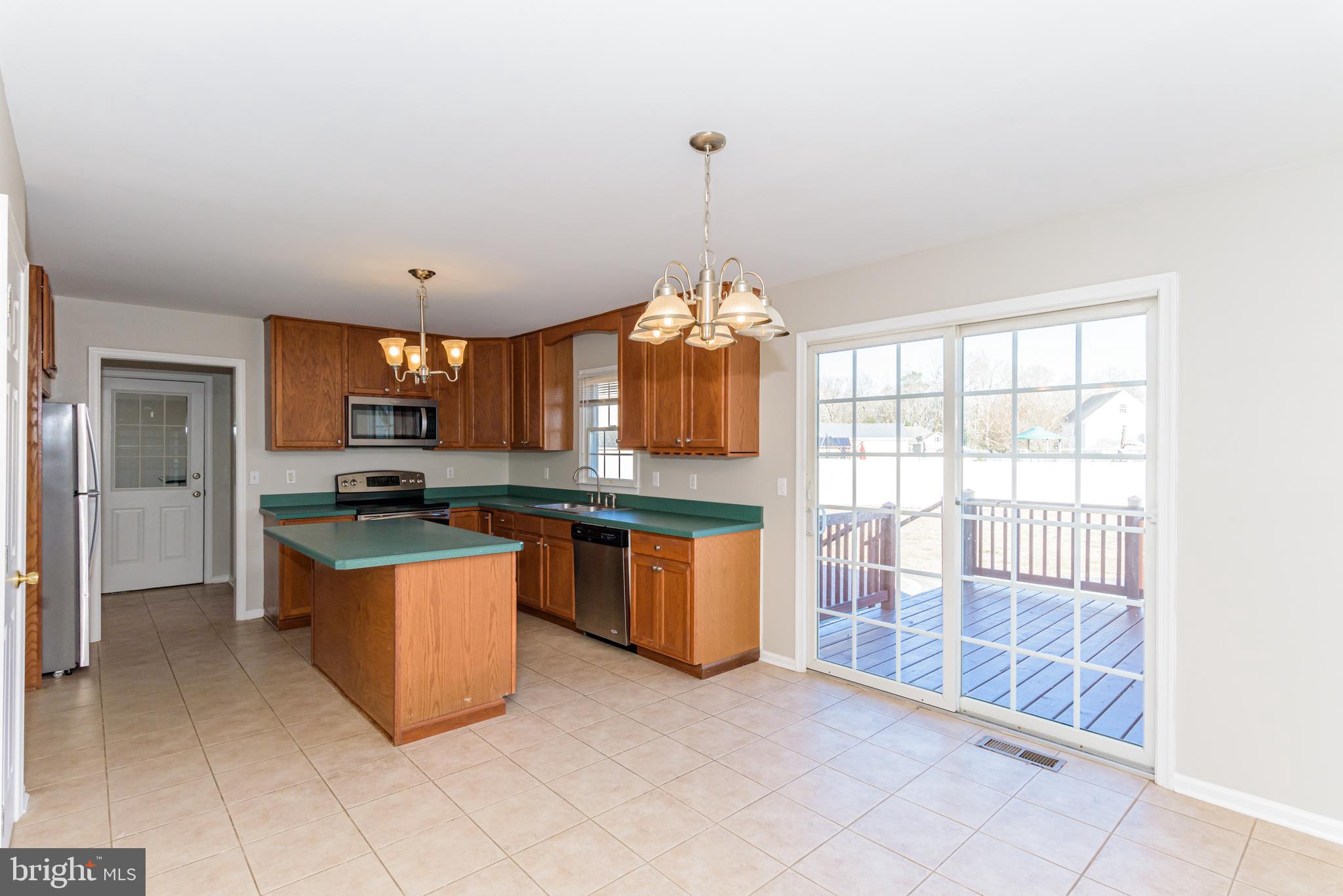 SHADY BROOK MANOR - Residential