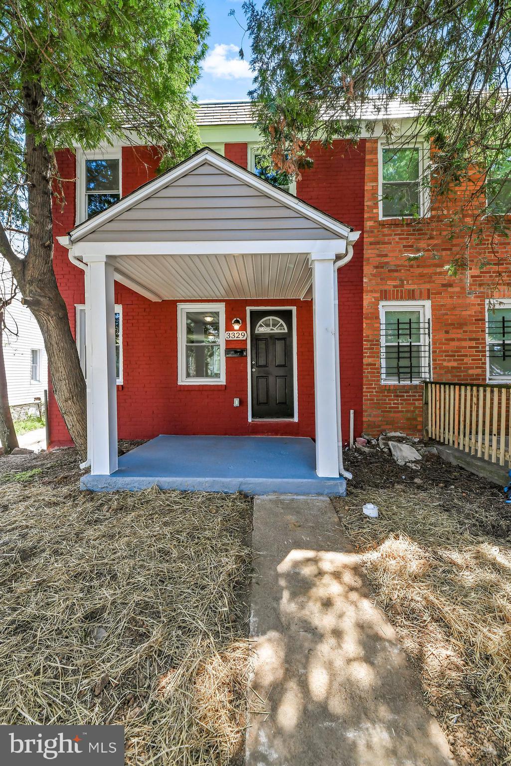 CENTRAL PARK HEIGHTS - Residential Lease