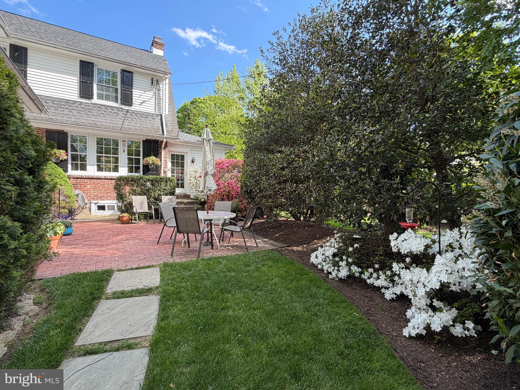 JENKINTOWN - Residential