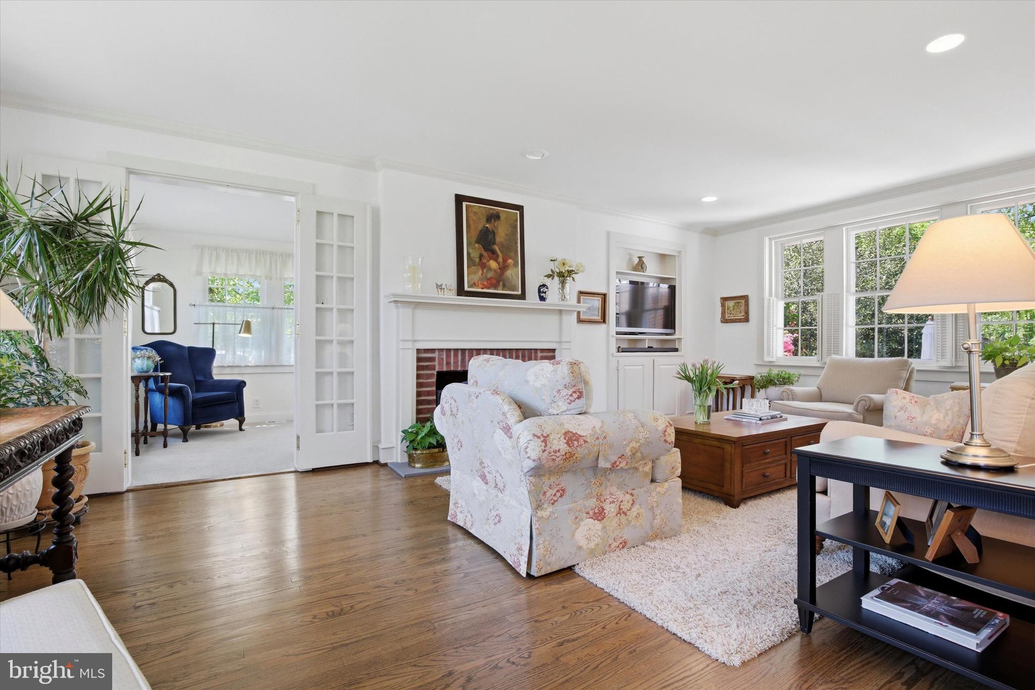JENKINTOWN - Residential