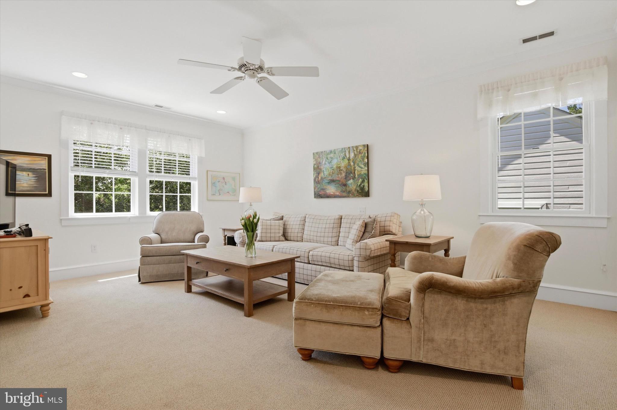 JENKINTOWN - Residential