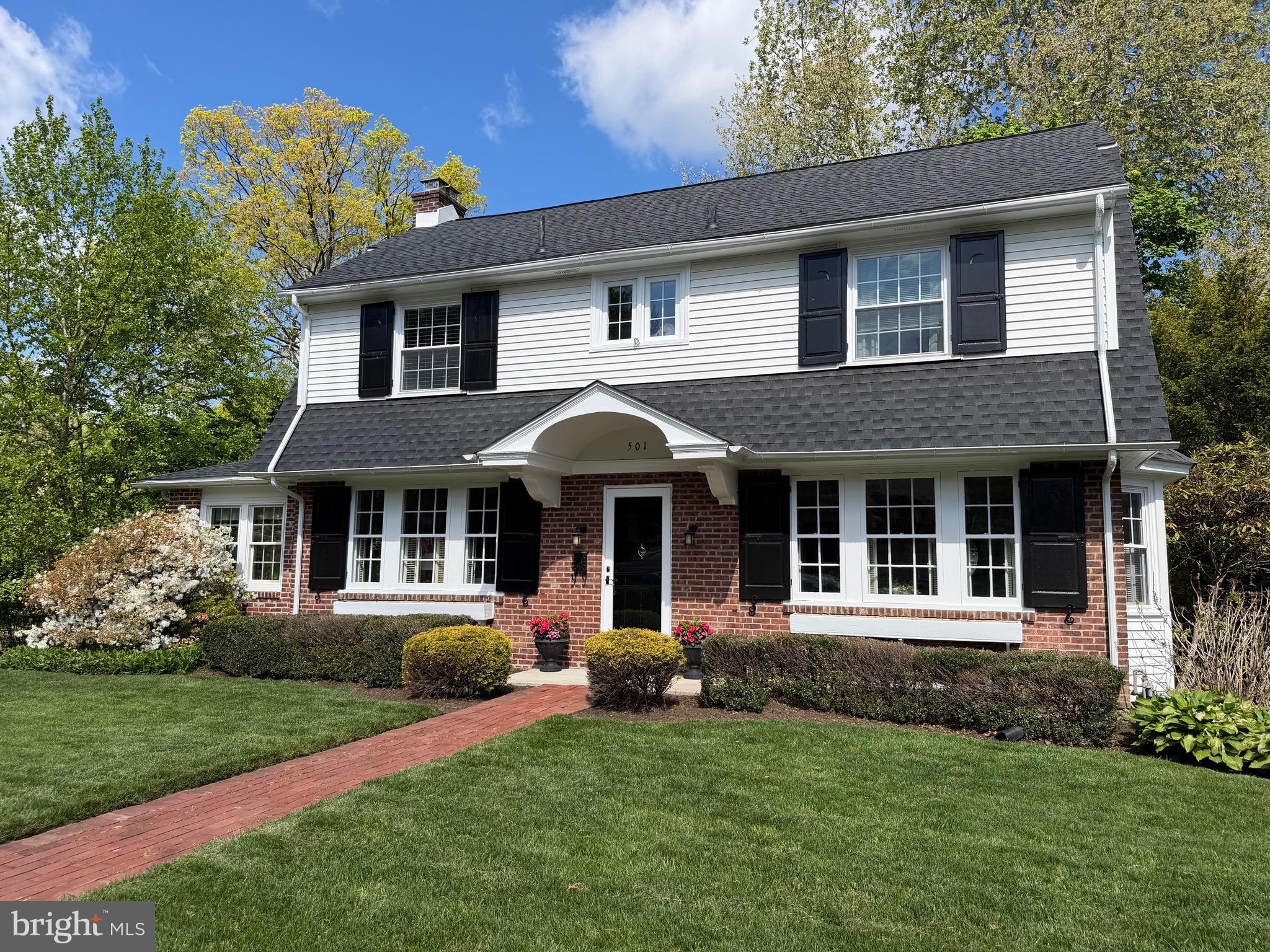 JENKINTOWN - Residential