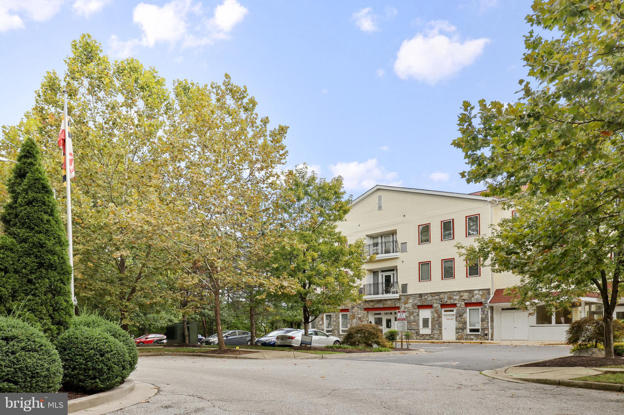 REGATTA BAY CONDOMINIUMS - Residential