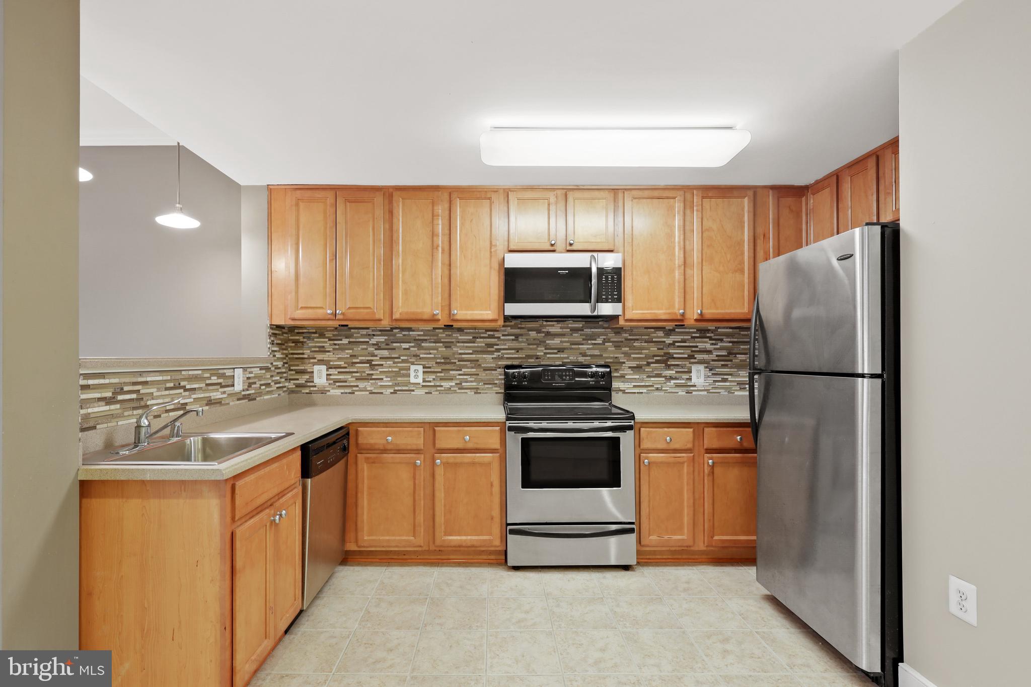 REGATTA BAY CONDOMINIUMS - Residential