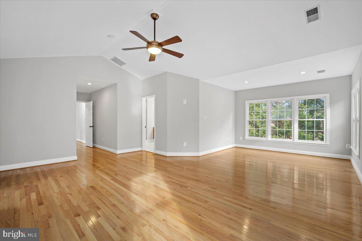 NORBECK GROVE - Residential