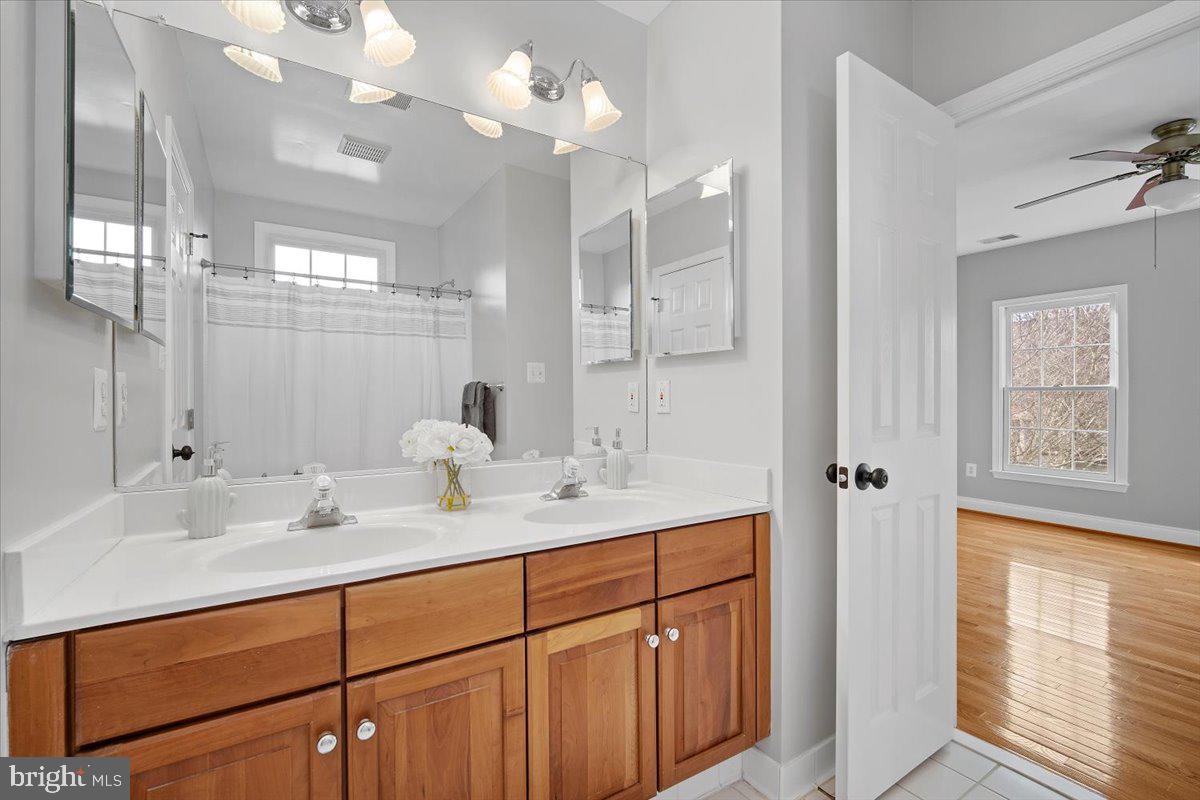 NORBECK GROVE - Residential