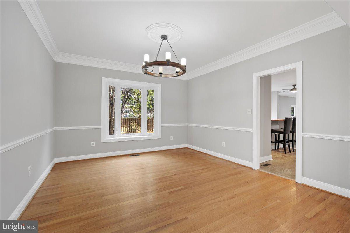 NORBECK GROVE - Residential