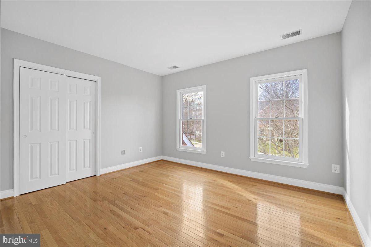 NORBECK GROVE - Residential