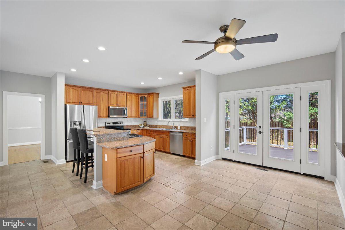 NORBECK GROVE - Residential