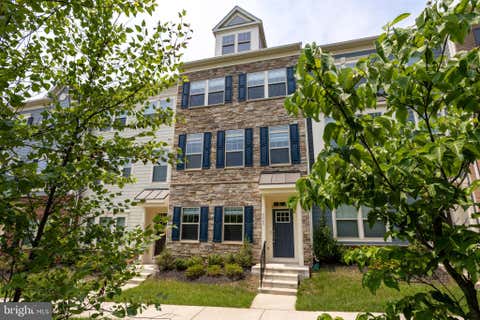 Townhouse For Rent - 9365 Barnes Loop Loop<br/> MANASSAS, VA 20110