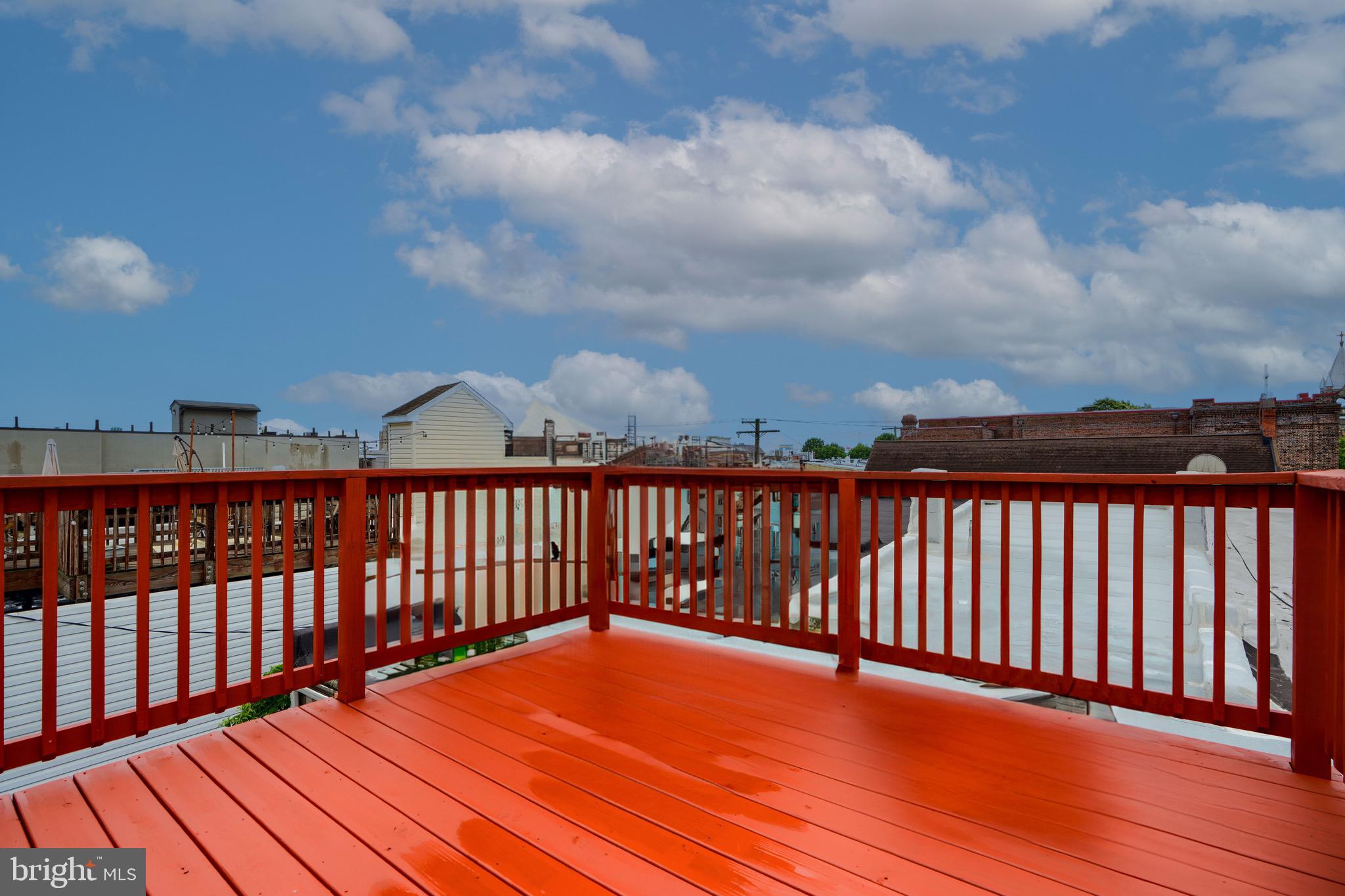 LOCUST POINT - Residential Lease