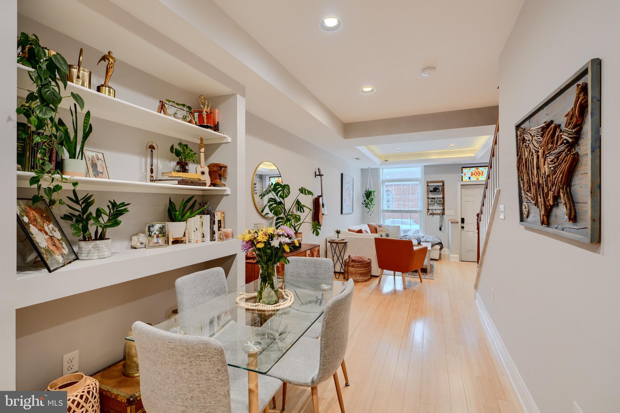 LOCUST POINT - Residential Lease