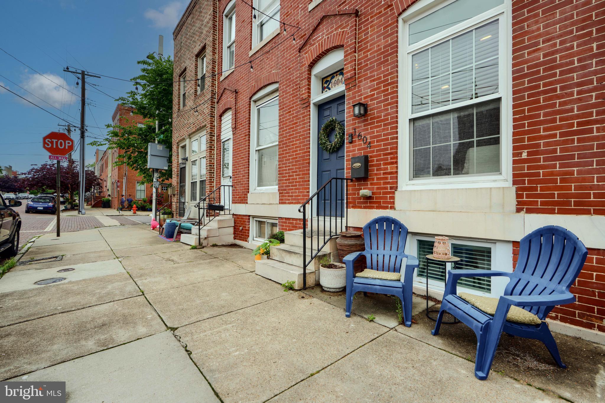 LOCUST POINT - Residential Lease